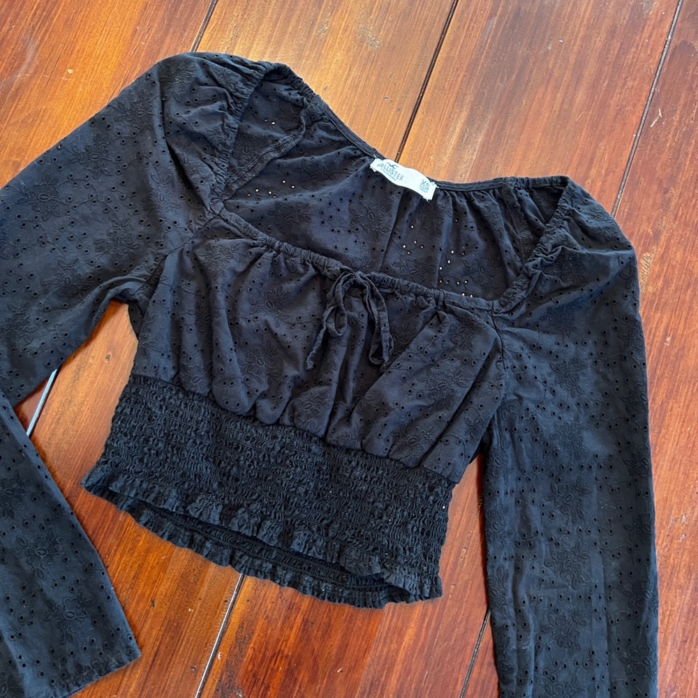 Hollister Crop Top